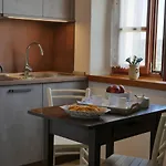 Appartement Apartmaji In Sobe Odlicna Hisa Štanjel