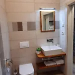 Apartmaji In Sobe Odlicna Hisa Štanjel