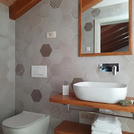 Apartament Apartmaji In Sobe Odlicna Hisa