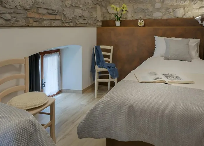 Apartmaji In Sobe Odlicna Hisa Διαμέρισμα